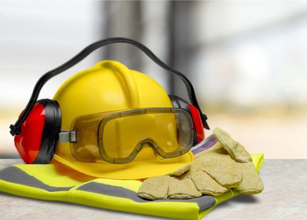 Choosing the Right Industrial Safety PPE